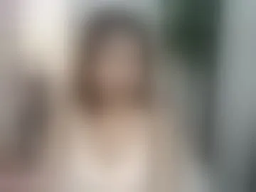 petite_shairah18