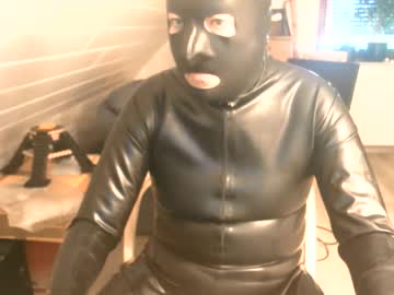 rubberbondage67