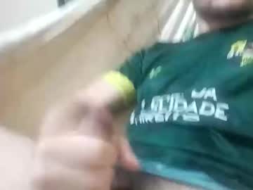 ruuiz111