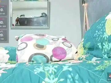 scarlethnyx