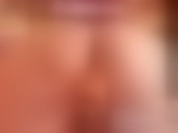 sisi_shy