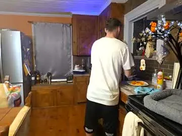 tnt_tinyntroubble
