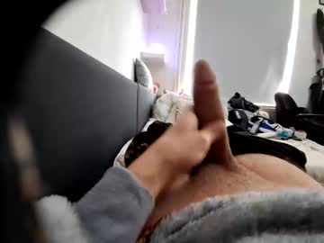 toohugeandstonedxoxo