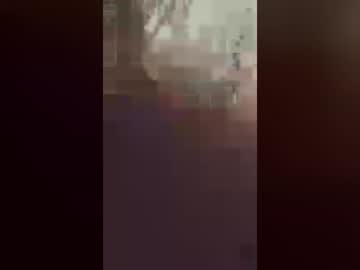 tricklyvdickly