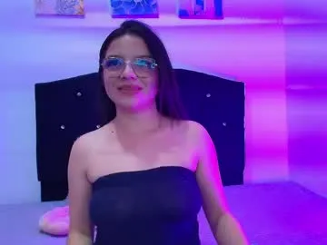 valeria__lux