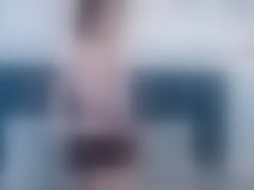 violet_whiite_