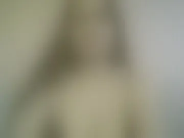 xox_ella