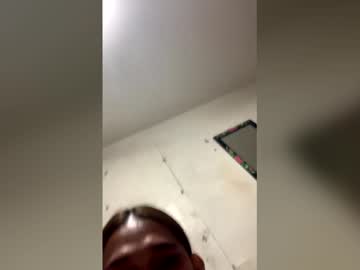 xtspetitehugecock